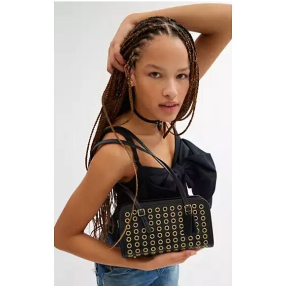 NEW WITH TAGS! Coach Limited Edition Swing Zip Bag With Grommets - Picture 9 of 10